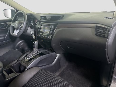 Used 2020 Nissan Rogue Sport S w/ Appearance Package FWD image 29