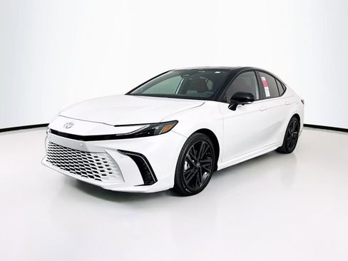 New 2026 Toyota Camry XSE image 3