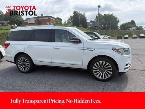 Used 2021 Lincoln Navigator Reserve w/ Luxury Package AWD/4WD image 14