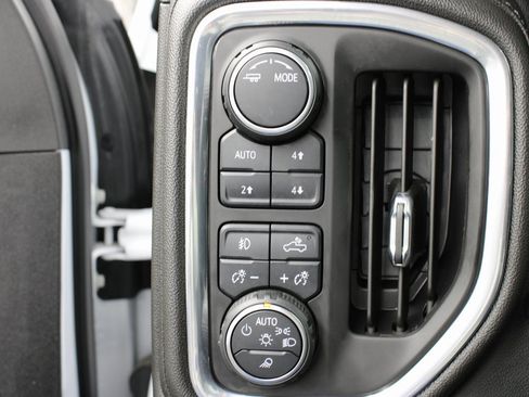 Used 2023 Chevrolet Silverado 2500 High Country w/ Z71 Off-Road Package image 65