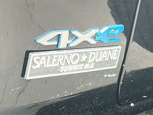 Certified 2023 Jeep Wrangler Unlimited Sahara AWD/4WD image 11