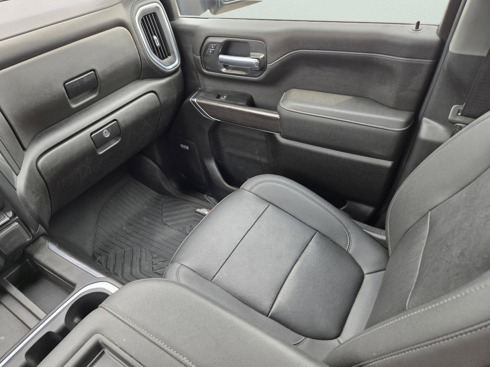 Used 2022 Chevrolet Silverado 3500 LTZ w/ LTZ Premium Package AWD/4WD image 18