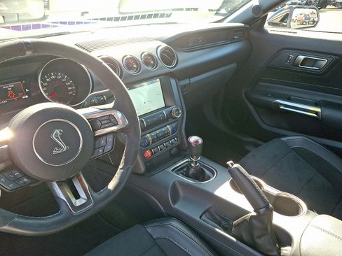 Used 2016 Ford Mustang Shelby GT350 w/ Technology Package image 15