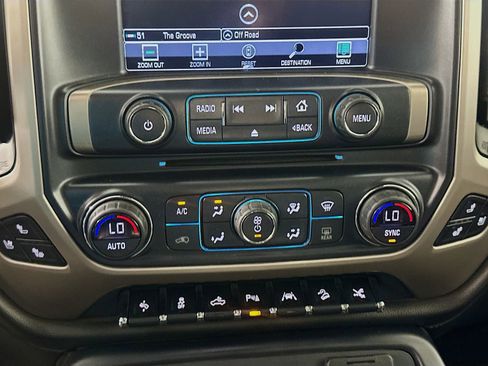 Used 2018 GMC Sierra 1500 Denali w/ Denali Ultimate Package AWD/4WD image 16