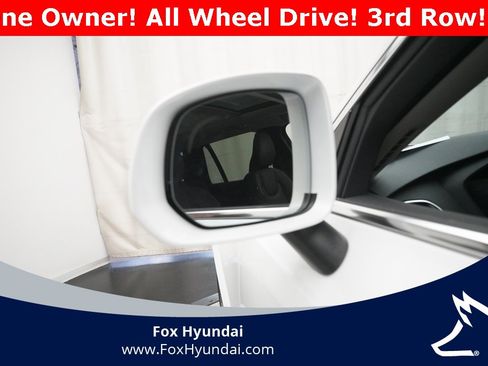 Used 2023 Volvo XC90 B5 Plus image 26