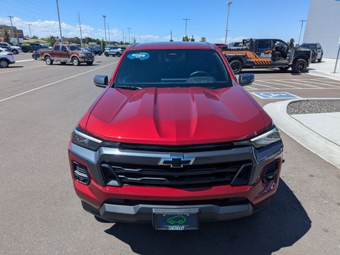 Used 2026 Chevrolet Colorado LT w/ LT Convenience Package AWD/4WD image 6