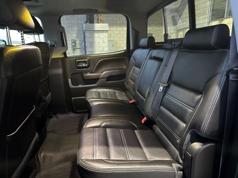 Used 2017 GMC Sierra 2500 Denali w/ Duramax Plus Package image 26