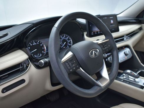 Certified 2023 INFINITI QX60 Pure image 12