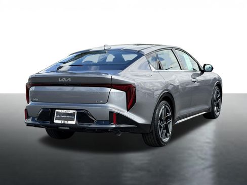 Certified 2025 Kia K4 EX w/ GT-Line Sunroof Package FWD image 8