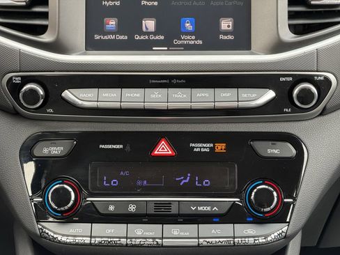 Used 2019 Hyundai Ioniq Blue image 26