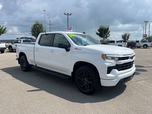 Used 2024 Chevrolet Silverado 1500 RST w/ Z71 Off-Road Package AWD/4WD image 9