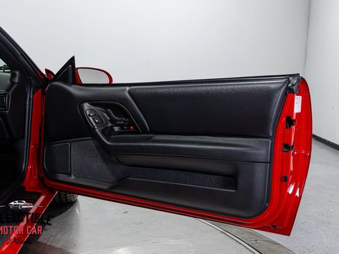 Used 2002 Chevrolet Camaro Z28 w/ SS Performance/Appearance Pkg image 93