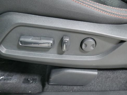 New 2025 Honda Pilot Sport image 15