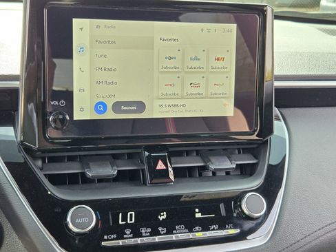 Certified 2024 Toyota Corolla Cross S w/ Moonroof Package image 18