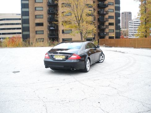 Used 2006 Mercedes-Benz CLS 500 image 18