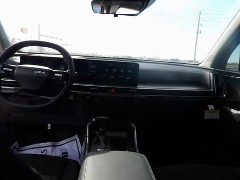 New 2026 Kia Sorento LX image 27