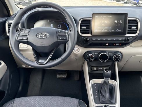 New 2026 Hyundai Venue SEL image 2