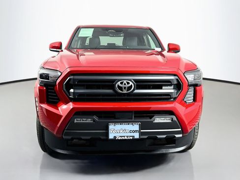 Certified 2026 Toyota Tacoma SR5 AWD/4WD image 2