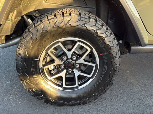 New 2026 Jeep Wrangler Unlimited Rubicon image 7