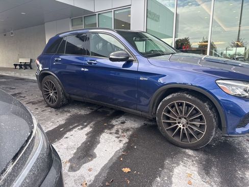 Used 2018 Mercedes-Benz GLC 43 AMG 4MATIC image 2