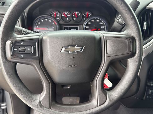 Used 2020 Chevrolet Silverado 1500 Custom Trail Boss w/ Custom Convenience Package AWD/4WD image 19