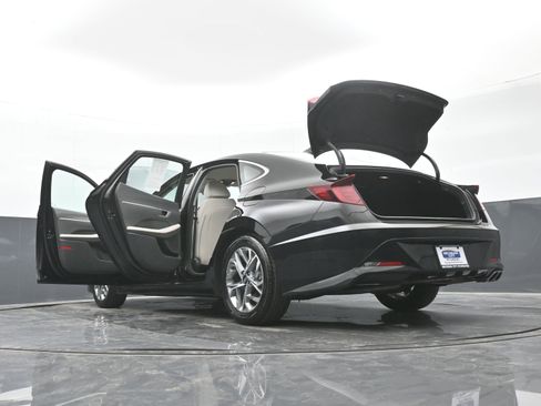 Used 2022 Hyundai Sonata SEL w/ Preferred Accessory Package image 51