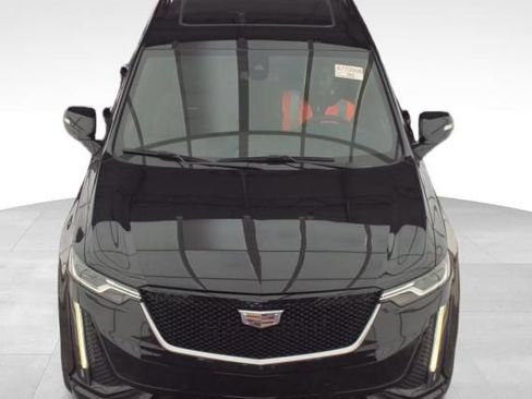 Used 2024 Cadillac XT6 Sport w/ LPO, Floor Liner Package AWD/4WD image 34