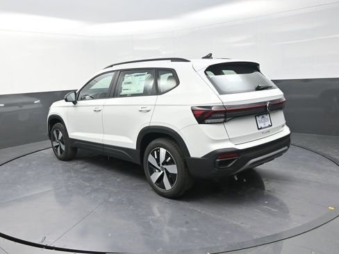 New 2026 Volkswagen Taos S AWD/4WD image 8