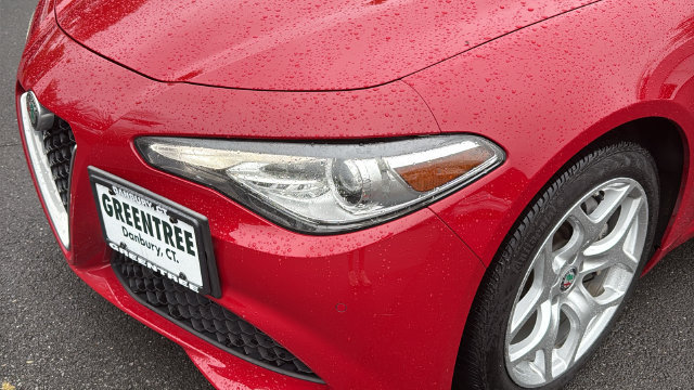 Used 2019 Alfa Romeo Giulia Ti AWD/4WD image 7