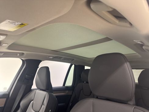 Used 2026 Volvo XC90 B6 Plus w/ Protection Package Premier image 16