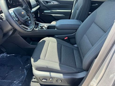 New 2026 Chevrolet Traverse LT FWD image 15