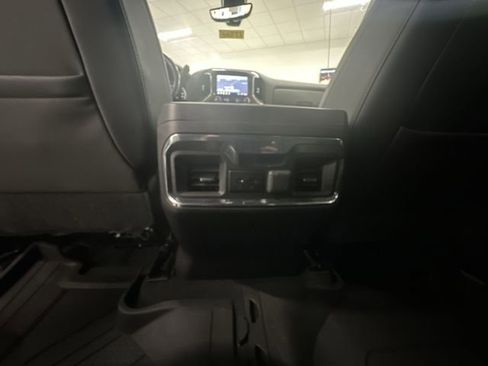 Certified 2022 Chevrolet Silverado 1500 High Country w/ Technology Package image 24