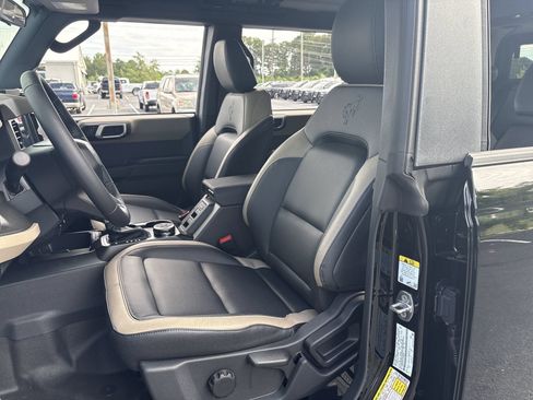 New 2026 Ford Bronco Big Bend w/ Black Diamond Package AWD/4WD image 14