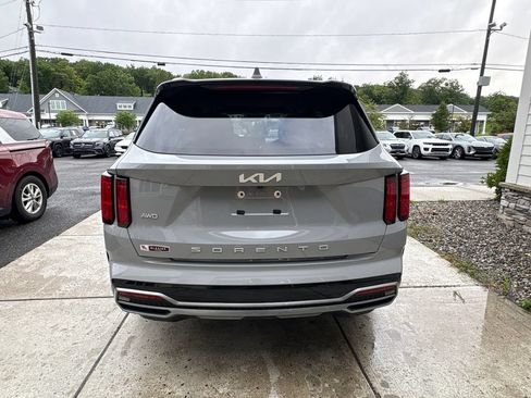 Used 2022 Kia Sorento SX AWD/4WD image 9