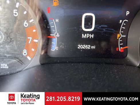 Used 2025 Jeep Compass Limited image 20