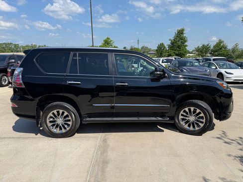 Used 2019 Lexus GX 460 Premium AWD/4WD image 4