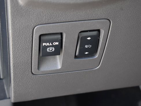 Used 2021 Ford Expedition Limited AWD/4WD image 24