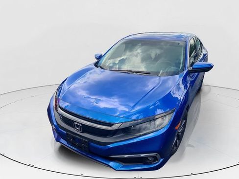 Used 2021 Honda Civic EX image 2