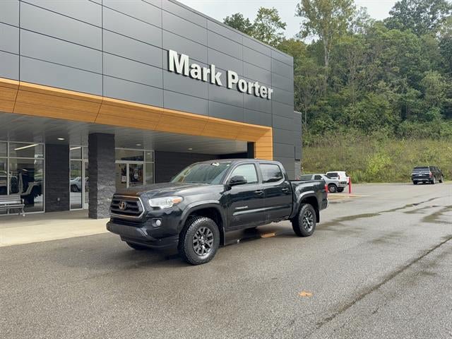 Used 2021 Toyota Tacoma SR5 AWD/4WD image 1