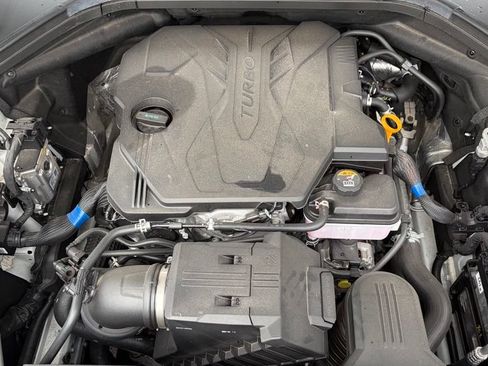 Used 2023 Genesis GV70 2.5T w/ Sport Prestige Package AWD/4WD image 8
