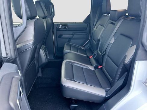 New 2025 Ford Bronco Outer Banks image 25