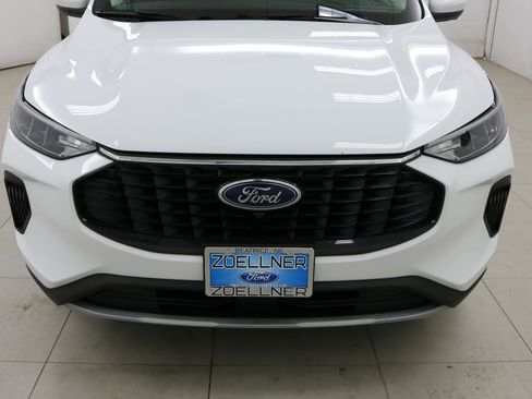 Used 2023 Ford Escape Active w/ Tech Pack #2 image 10