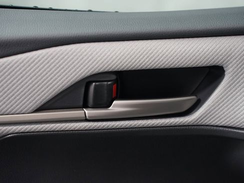 New 2026 Toyota Camry SE image 33