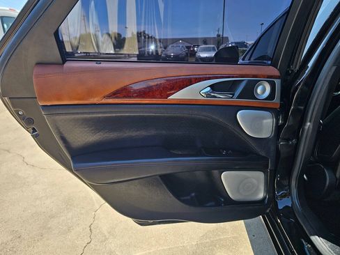 Used 2017 Lincoln MKZ Black Label w/ Technology Package AWD/4WD image 10