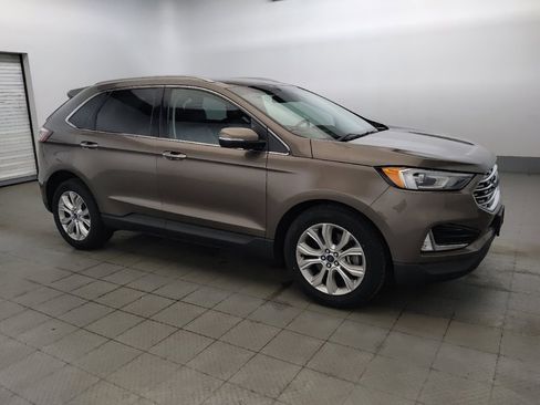 Used 2019 Ford Edge Titanium AWD/4WD image 11