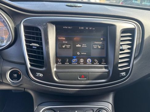Used 2016 Chrysler 200 Limited w/ Anniversary Edition FWD image 26
