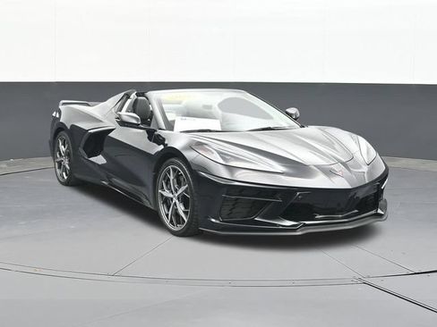 Used 2021 Chevrolet Corvette Stingray Premium Conv w/ Z51 Performance Package RWD image 20