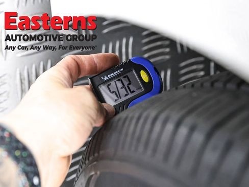 Used 2025 Toyota Camry LE image 27