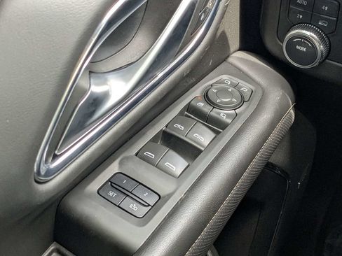Used 2022 GMC Yukon SLT w/ SLT Premium Package AWD/4WD image 21