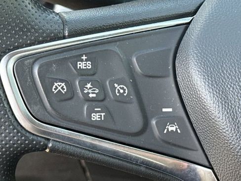 Used 2025 Chevrolet Malibu LT FWD image 23